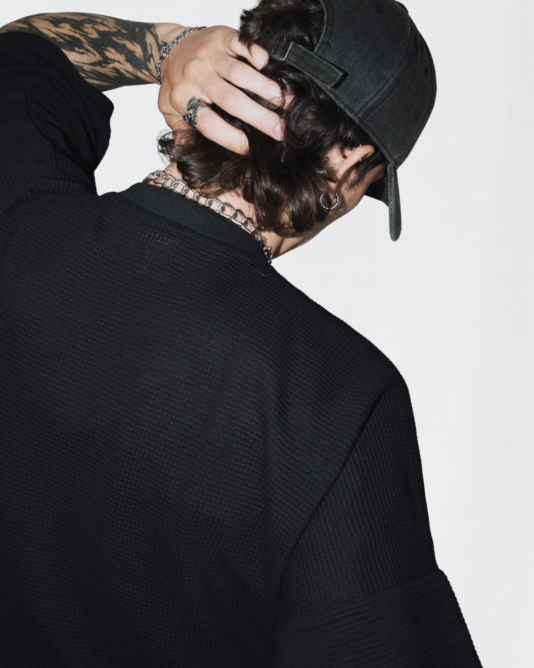 OVERSIZE BASIC BLACK