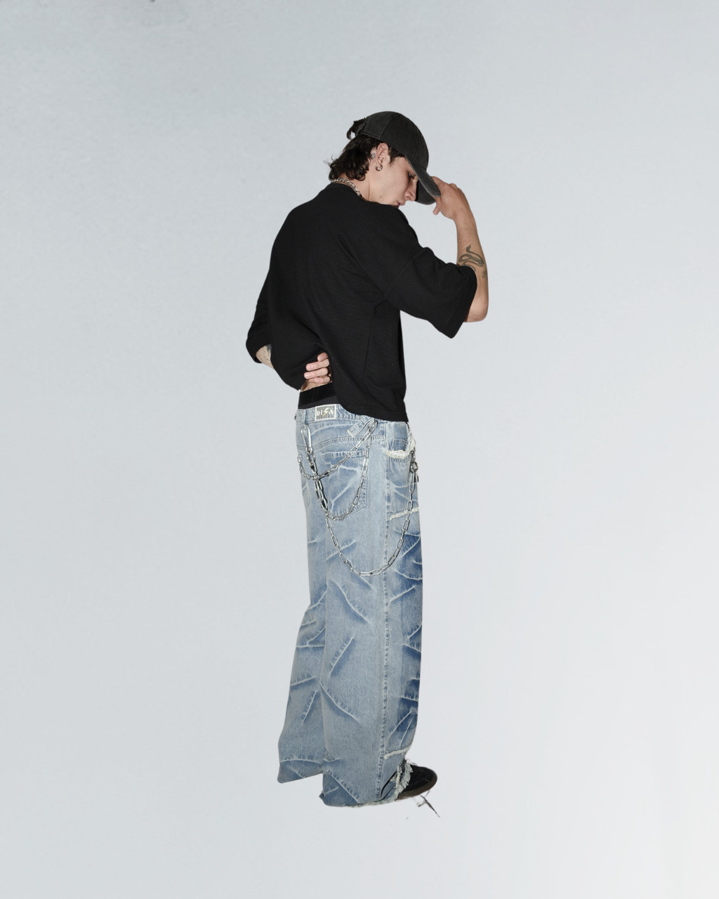 OVERSIZE BASIC BLACK
