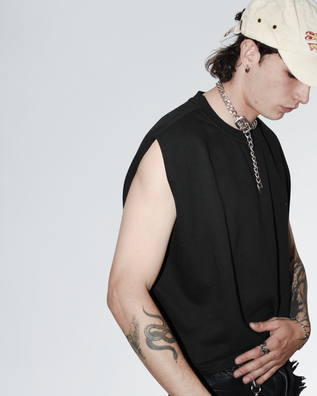 TANK TOP BLACK